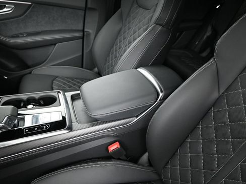 New 2027 Audi SQ8 Premium Plus AWD/4WD image 10
