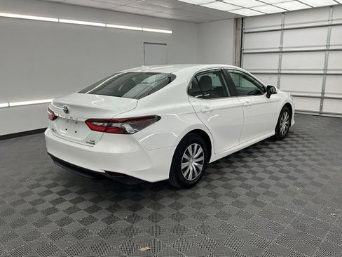 Used 2022 Toyota Camry LE image 23