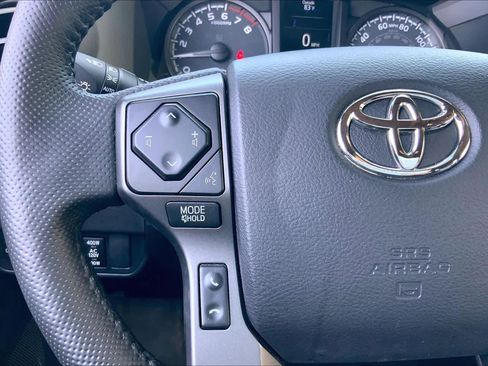 Used 2021 Toyota Tacoma TRD Off-Road AWD/4WD image 24