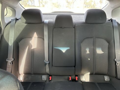 Used 2018 Kia Optima LX w/ 17" Alloy Wheels Package image 17