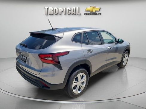 New 2026 Chevrolet Trax LS FWD image 5