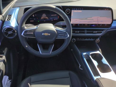 New 2026 Chevrolet Equinox EV LT w/ LPO, All-Weather Mat Package image 19