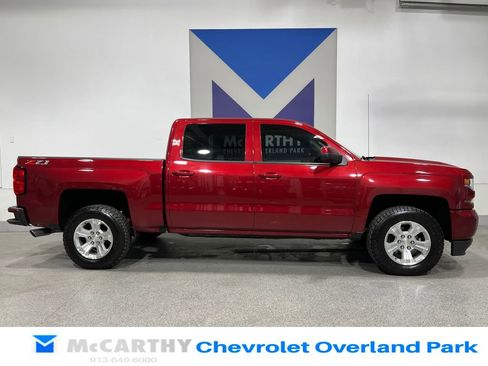 Used 2018 Chevrolet Silverado 1500 LT w/ All Star Edition image 4