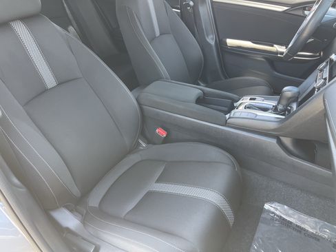 Used 2020 Honda Civic EX image 10