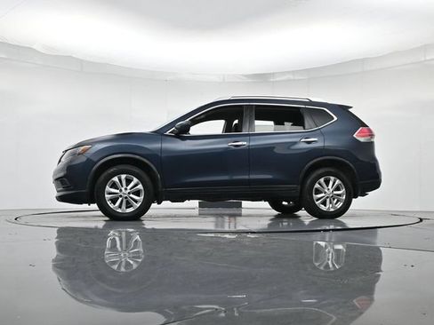 Used 2016 Nissan Rogue SV AWD/4WD image 38