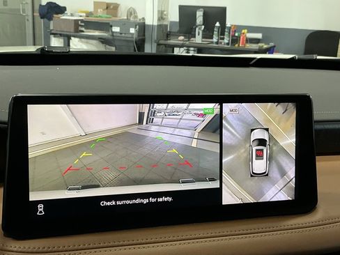 Used 2023 INFINITI QX60 Sensory w/ Vision Package image 8