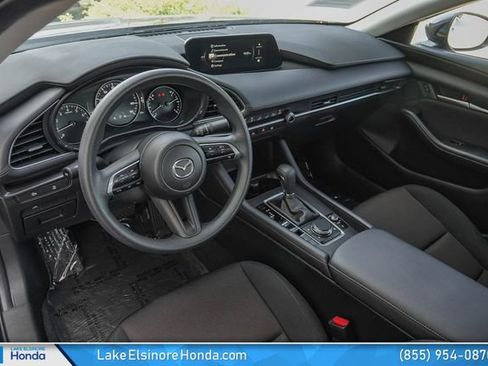 Used 2025 MAZDA MAZDA3 s FWD image 18