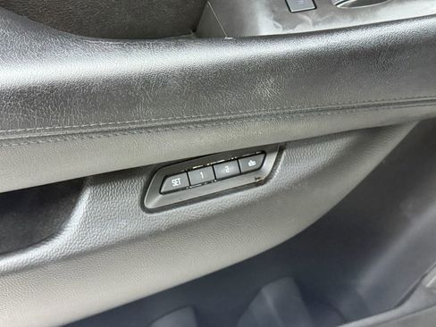 Used 2015 Cadillac Escalade ESV Premium AWD/4WD image 24