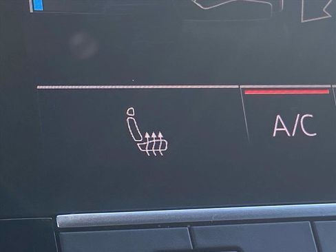 Used 2025 Audi Q7 3.0T Premium Plus image 15