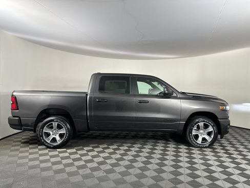 New 2026 RAM 1500 Express AWD/4WD image 8