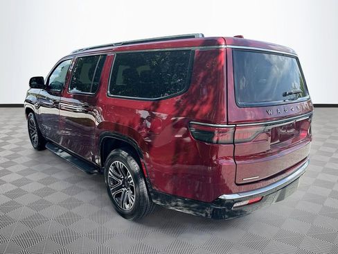 Used 2023 Jeep Wagoneer L Series II AWD/4WD image 6