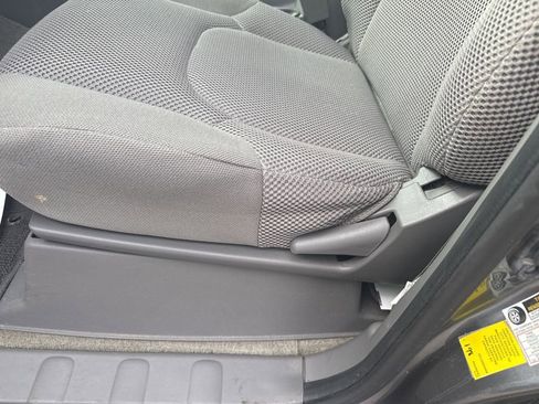 Used 2018 Nissan Frontier SV w/ Value Truck Package image 23