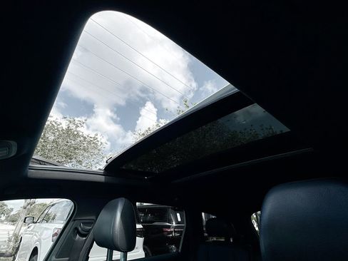 Used 2018 Audi Q7 3.0T Premium Plus w/ Premium Plus Package image 24