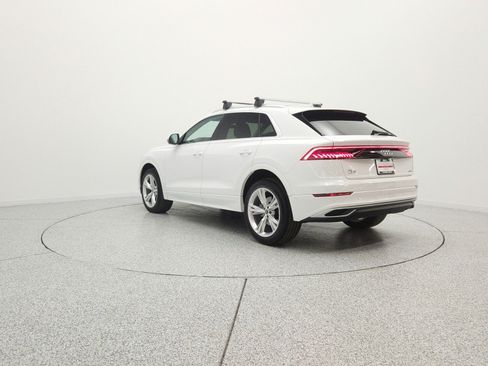 Used 2023 Audi Q8 Premium w/ Convenience Package AWD/4WD image 7