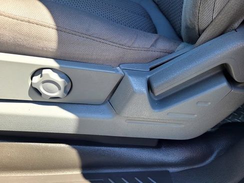 Used 2014 Ford F150 XL w/ Equipment Group 101A Mid RWD image 11
