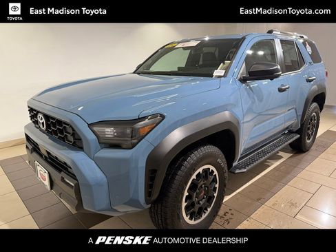Certified 2025 Toyota 4Runner TRD Off-Road Premium image 1