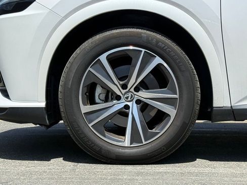 Used 2023 Lexus RX 350 FWD w/ Cold Area Package image 5