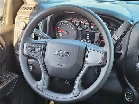 New 2026 Chevrolet Silverado 1500 Custom Trail Boss w/ Dark Appearance Package image 11