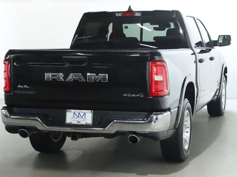 Used 2025 RAM 1500 Big Horn AWD/4WD image 46