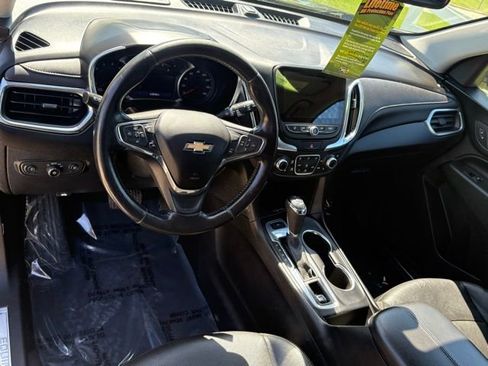 Used 2020 Chevrolet Equinox Premier AWD/4WD image 9