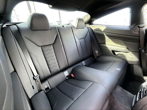 Used 2021 BMW M4 Coupe w/ Executive Package image 27