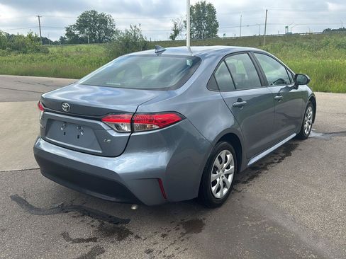 Used 2024 Toyota Corolla LE FWD image 5