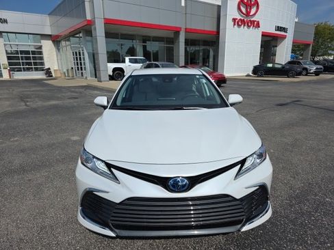 Certified 2024 Toyota Camry XLE image 3