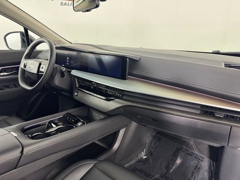 Used 2025 Nissan Murano SL AWD/4WD image 34