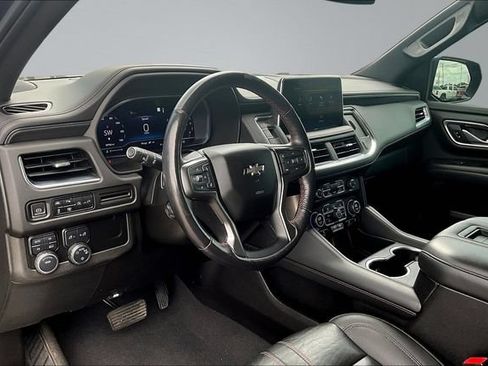 Used 2022 Chevrolet Tahoe RST w/ Sport Performance Package AWD/4WD image 17