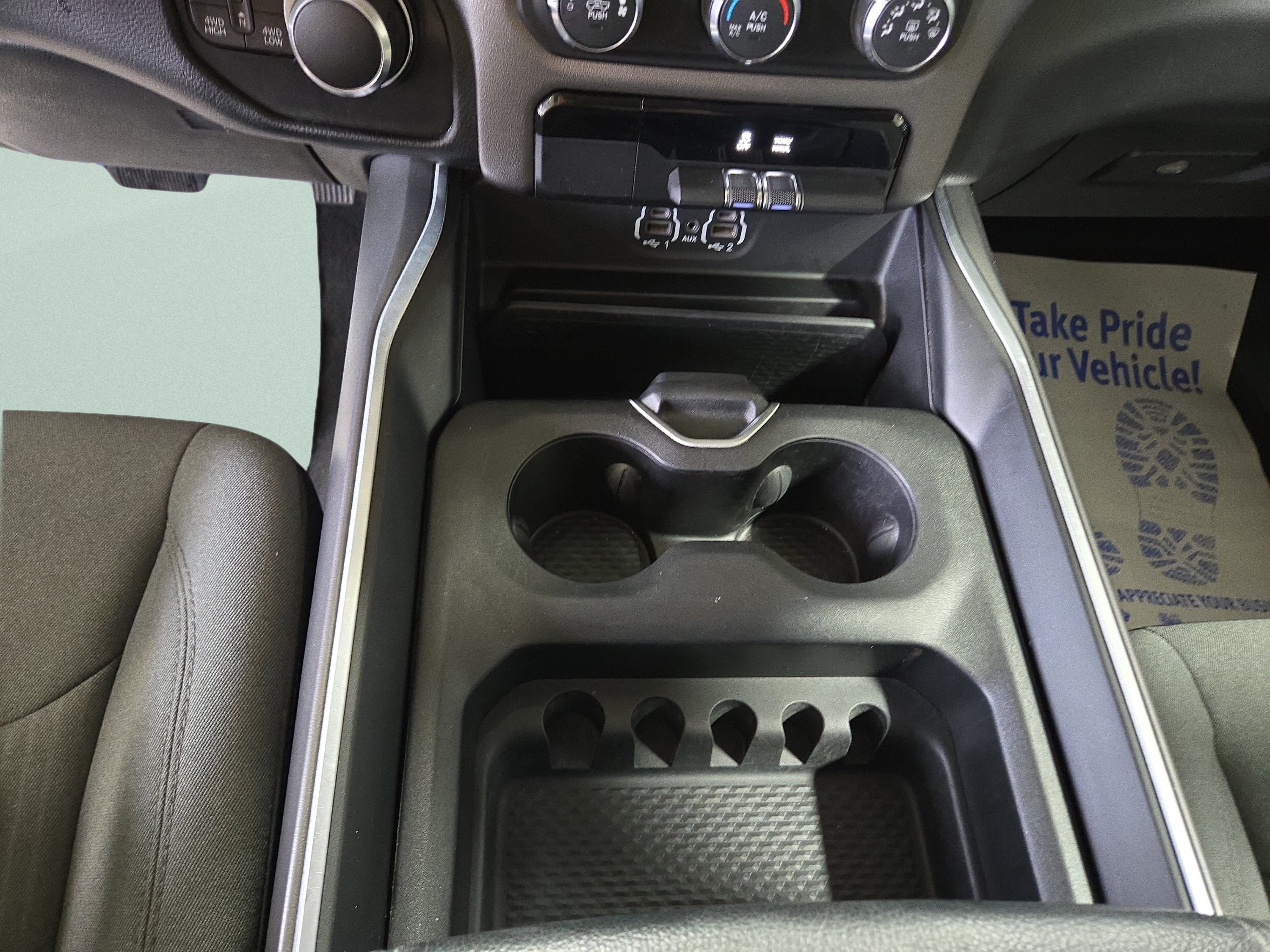 Used 2020 RAM 1500 Big Horn AWD/4WD image 20