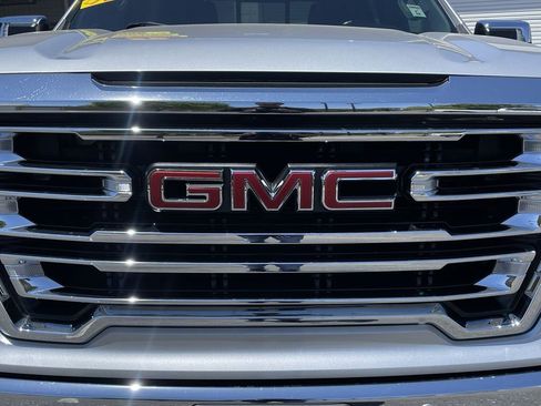 Used 2020 GMC Sierra 1500 SLT w/ SLT Premium Plus Package image 30