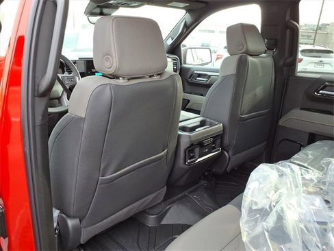 New 2026 Chevrolet Silverado 1500 ZR2 image 9