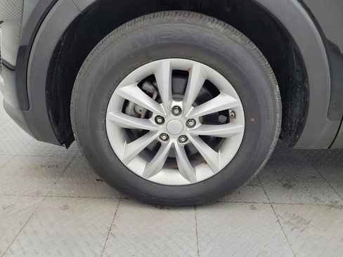 Used 2017 Kia Sorento LX image 31