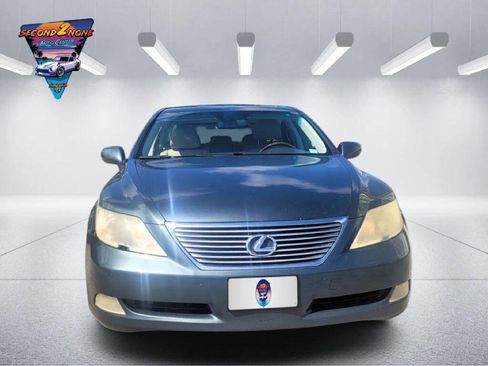 Used 2007 Lexus LS 460 RWD image 2