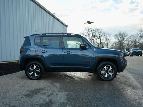 Used 2022 Jeep Renegade Trailhawk image 7