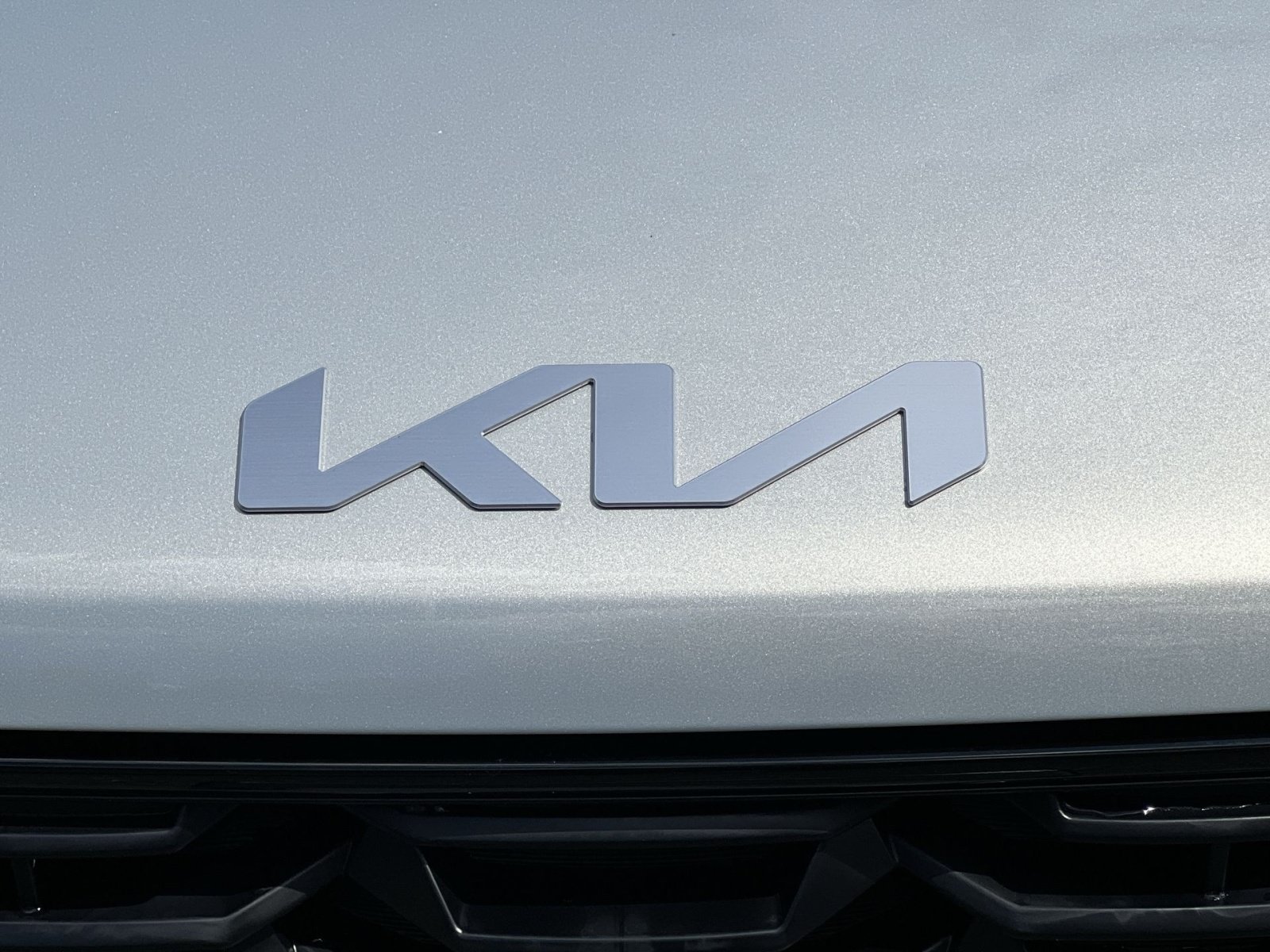 New 2026 Kia Sorento LX FWD image 12