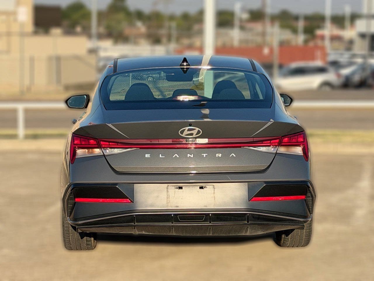Used 2025 Hyundai Elantra SEL FWD image 5
