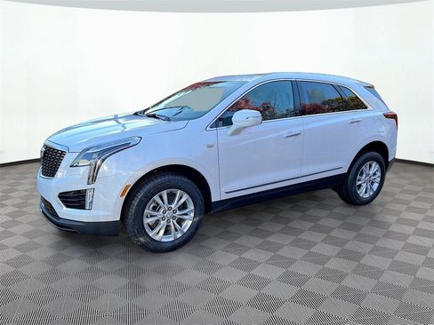 New 2026 Cadillac XT5 Luxury image 1
