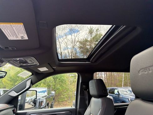 New 2026 GMC Sierra 2500 AT4 w/ Technology Package AWD/4WD image 20