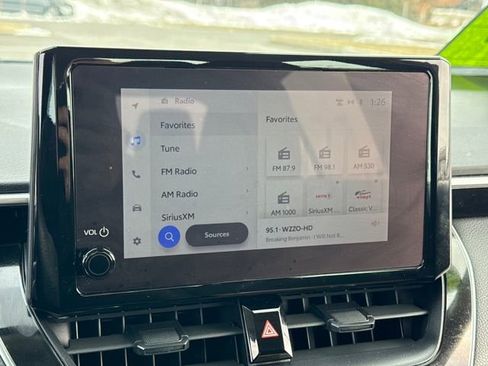 Used 2024 Toyota Corolla LE image 27