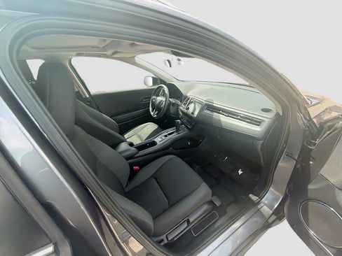 Certified 2022 Honda HR-V EX image 30