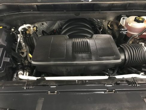 Used 2021 Chevrolet Tahoe 4WD image 37