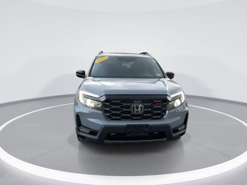 Used 2022 Honda Passport TrailSport image 3