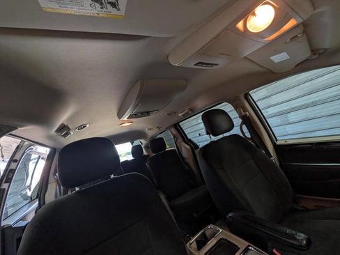 Used 2011 Dodge Grand Caravan Mainstreet w/ PWR Convenience Group FWD image 31