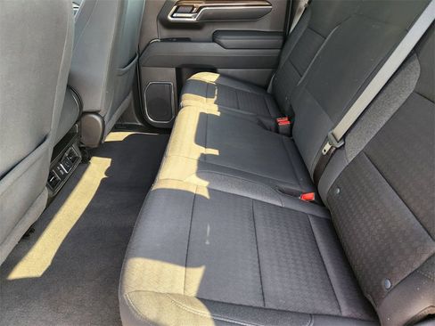 Certified 2025 Chevrolet Silverado 1500 LT image 30