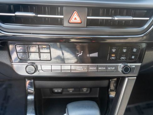Used 2024 Kia Seltos S AWD/4WD image 21