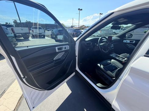 Used 2021 Ford Explorer ST w/ Equipment Group 401A AWD/4WD image 9