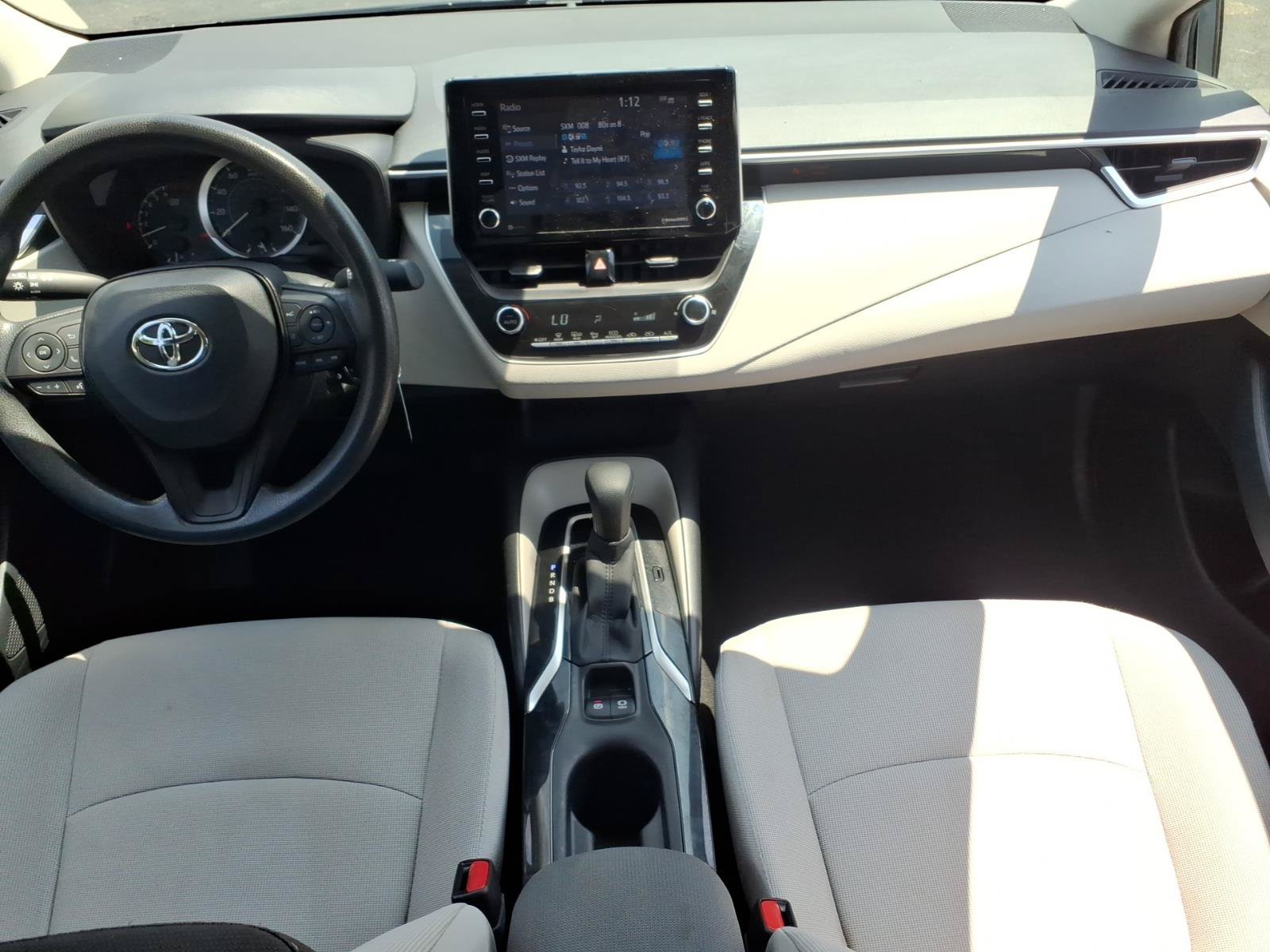 Used 2021 Toyota Corolla LE w/ Carpet Mat Package (TMS) FWD image 10