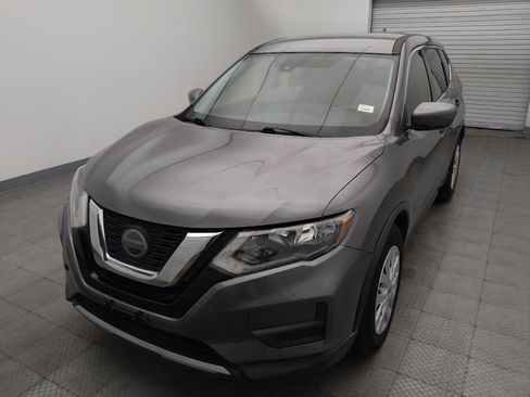 Used 2020 Nissan Rogue S FWD image 15