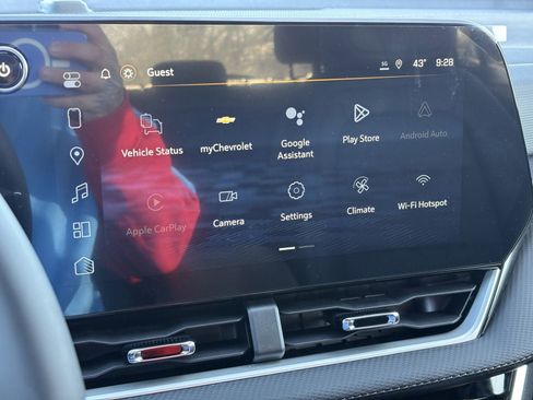 New 2026 Chevrolet Equinox LT image 24